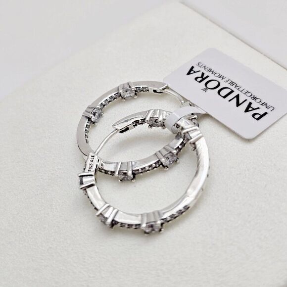 Pandora Sparkling Hoop Earrings NEW - Picture 2 of 5